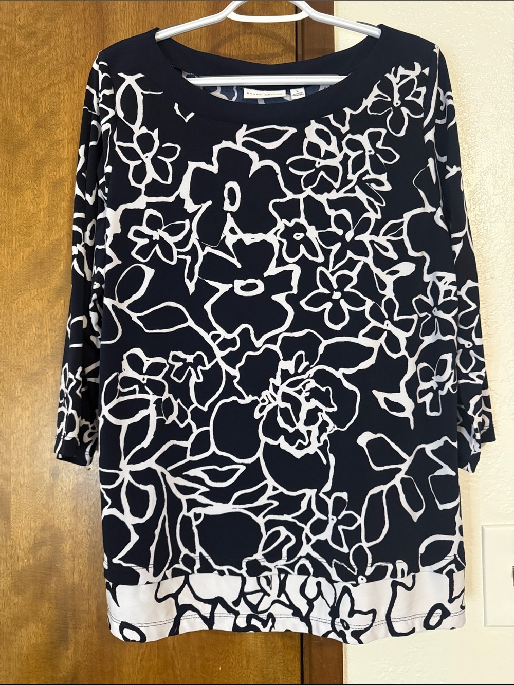 Susan Graver Navy & White Floral Boatneck Long Sleeve Tee